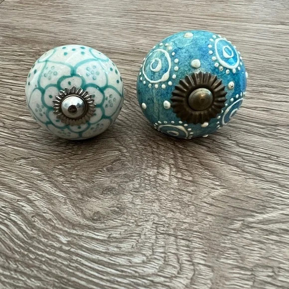 Drawer Knobs - Picture 6 of 6